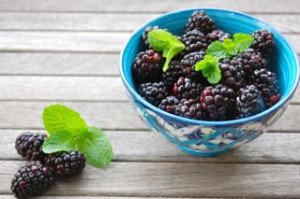 blog bowl of blackberries