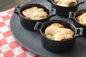 blog rasp rhubarb cobbler