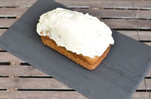 blog cider pumpkin cake with icing